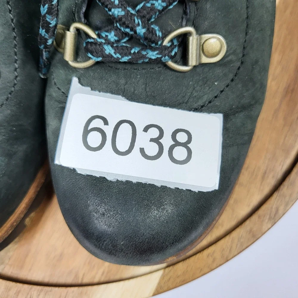 Sorel Joan of Arctic Wedge II Women 8 Green Waterproof Nubuck‎ LL5333-011